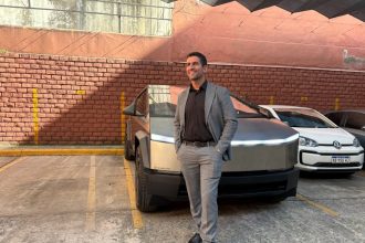 El Diputado de Tesla Responde: ¡No Seré Hipócrita con mi Auto!