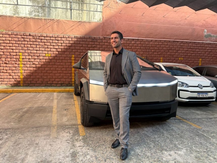 El Diputado de Tesla Responde: ¡No Seré Hipócrita con mi Auto!