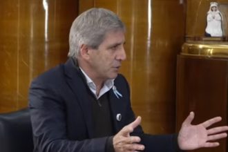 Luis Caputo: El gobierno de Milei, un giro radical respecto a Macri
