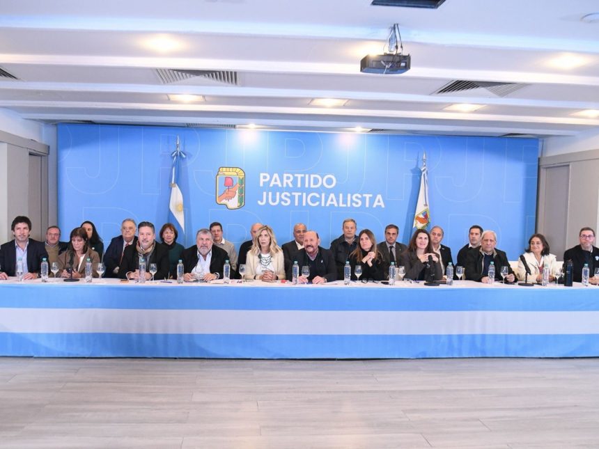 Parrilli desafía a Kicillof: ‘El PJ tendrá un candidato trucho