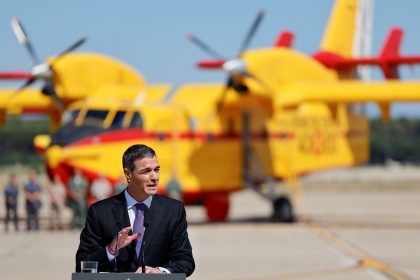 Pedro Sánchez enfrenta nueva tormenta: Justicia evalúa regularización de extranjeros