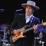 Bob Dylan: 85 años de poesía rock y un Nobel que lo inmortaliza