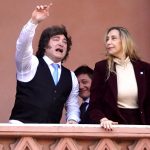 Milei busca unidad tras el Tedeum: fotos con Karina, Caputo y Bullrich