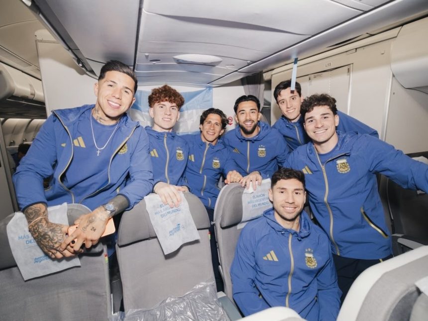 Argentina vuela a Kansas City: ¡el sueño de la cuarta estrella comienza!