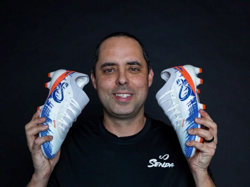Argentino crea botines para el Mundial y reta a las grandes marcas