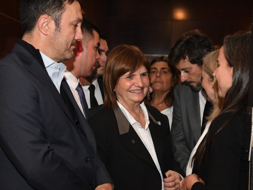 Renuncia de Bullrich a Milei: Revelaciones sobre la reacción presidencial