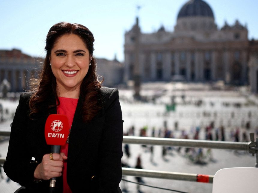 Montse Alvarado en el Vaticano: Mujeres Poderosas en Altos Cargos