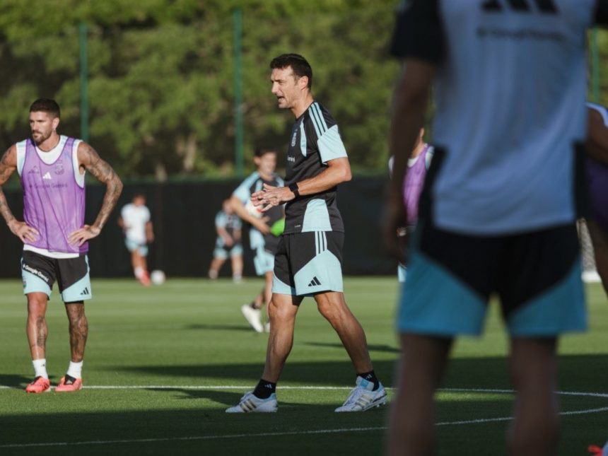 Argentina se prepara: Scaloni revela su táctica para el amistoso