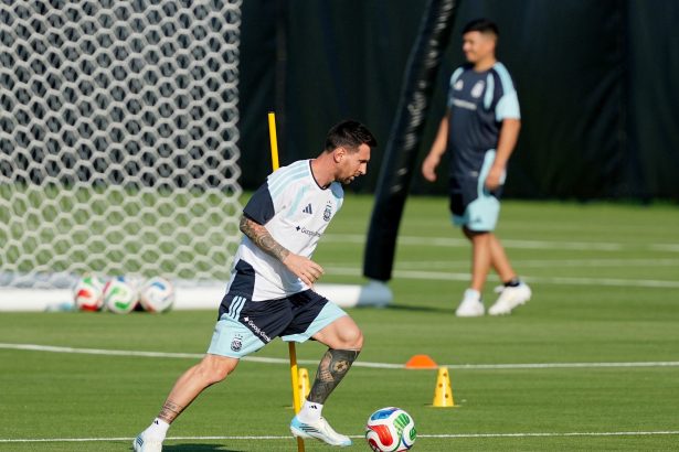 Argentina en Vivo: Messi brilla en práctica y Scaloni define equipo