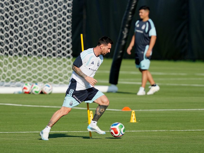 Argentina en Vivo: Messi brilla en práctica y Scaloni define equipo