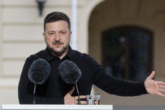 Zelenski invita a Putin a un cara a cara en medio de la guerra