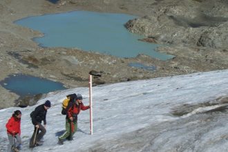 Tragedia en el Glaciar Vinciguerra: Escaladores caen 50 metros