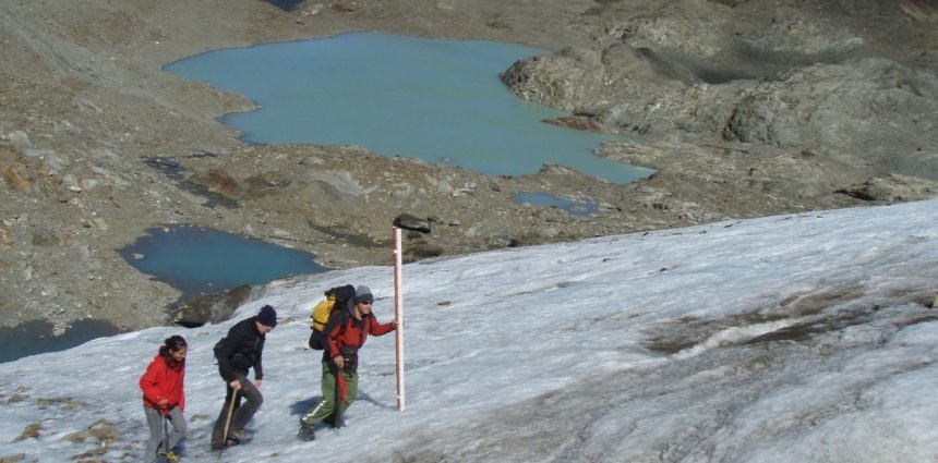 Tragedia en el Glaciar Vinciguerra: Escaladores caen 50 metros