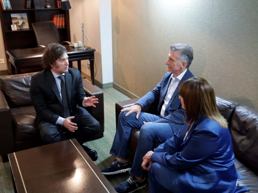 Milei y Macri: La lucha por gobernadores en la sombra de Bullrich