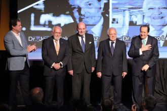 Premios Ana Frank: Jueces y Felipe González, Héroes de la Justicia