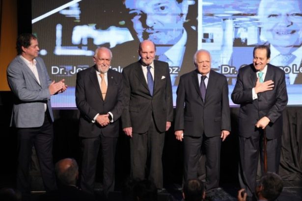Premios Ana Frank: Jueces y Felipe González, Héroes de la Justicia
