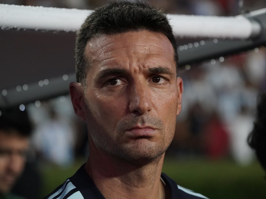 Scaloni revela a Paredes para el Mundial y dos posibles reemplazos