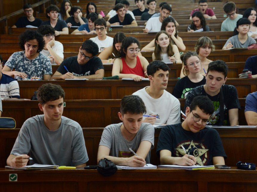 ¡Gran noticia! Aprobación automática de materias del CBC para egresados UBA