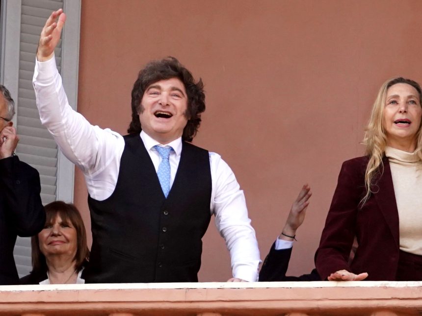 ¡Increíble victoria! Javier Milei celebra la goleada de Argentina