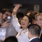 Balotaje en Perú: Keiko Fujimori avanza, Roberto Sánchez rechaza resultados