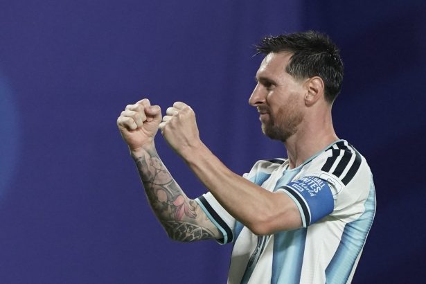 Messi brilla con hat-trick ante Argelia: un récord eterno