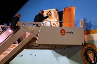 Trump dice adiós al icónico Air Force One y presenta su nuevo avión