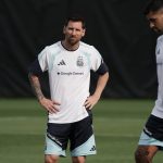 El Entrenamiento de Messi: Sonrisas y Estrategia para Austria