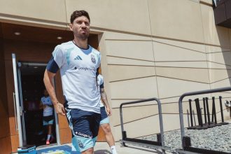 Montiel se une al entrenamiento: Scaloni afina tácticas para Austria