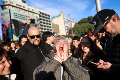 Desgarradora despedida a Gaspi en el Obelisco: lágrimas y amor