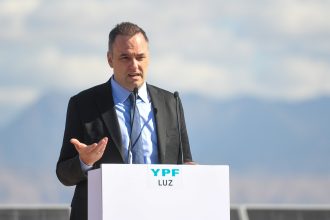 Adorni se prepara para recibir a senadores libertarios: ¿quién faltará?