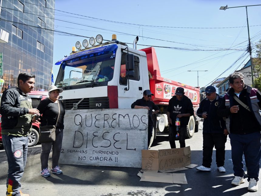 Bolivia Restablece Rutas: Fin de Siete Semanas de Protestas