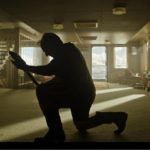 Tom Cruise y Supergirl: Un emotivo homenaje en cines argentinos