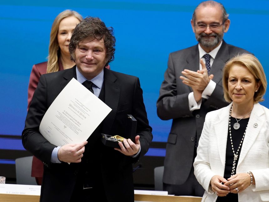 Javier Milei ataca a Pedro Sánchez: corrupción e Israel en el foco