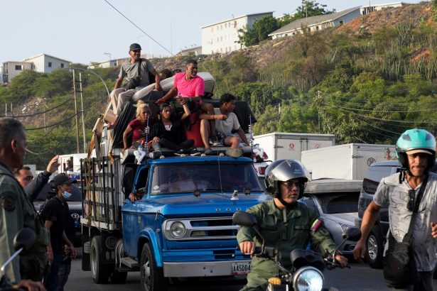 Acceso restringido en La Guaira: Gobierno militariza con QR