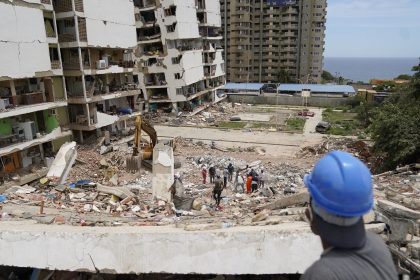 Venezuela: Urge ayuda ante terremotos y creciente furia ciudadana