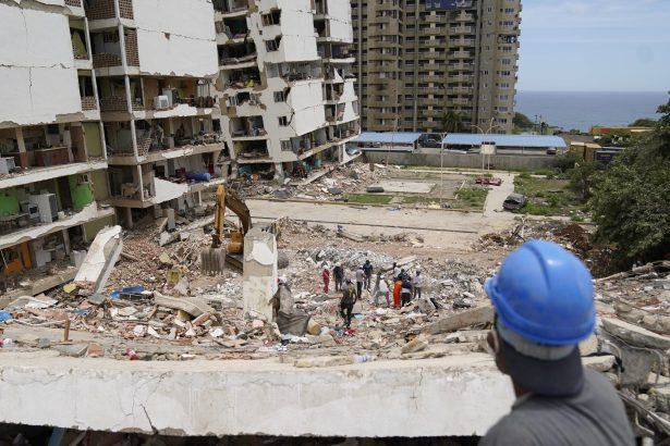 Venezuela: Urge ayuda ante terremotos y creciente furia ciudadana