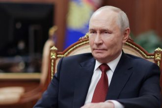 Putin reconoce escasez de combustible en Rusia tras ataques ucranianos