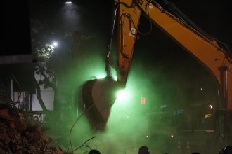 Caracas de Noche: Gritos, Alarmas y el Semáforo Peligroso