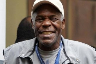 Impactante revelación: Danny Glover, estrella de Arma Mortal, padece Alzheimer