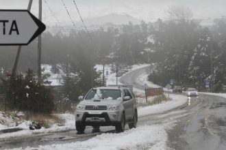 Alerta Amarilla: Fuerte nevada y frío polar azotan el AMBA