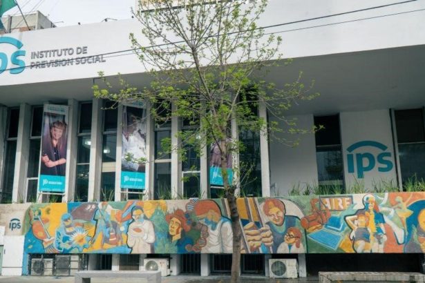 Conflicto por el traspaso de auxiliares escolares al sistema previsional