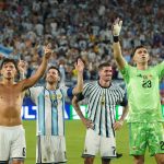 Argentina Resiste y Avanza: Cuti Romero Salva en el Mundial