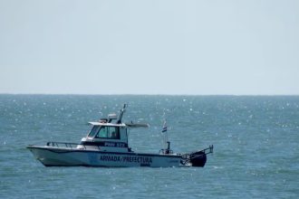 Descubren cuerpo en la costa de Uruguay: ¿es un pescador argentino?