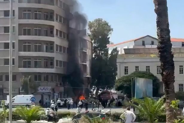 Explosiones en Damasco: Dos bombas estallan durante visita de Macron