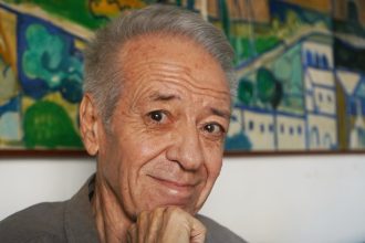 Donald, a los 80: Lanza canción inédita y vive su mejor momento