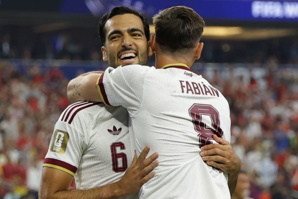España brilla en el final y elimina a Portugal y Ronaldo del Mundial