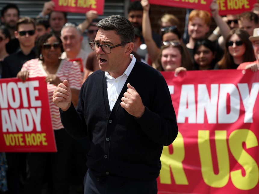 Andy Burnham: A un Voto de Liderar los Laboristas y Sucesor de Starmer