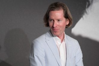 Wes Anderson y Luke Wilson: Rescate épico en un ascensor