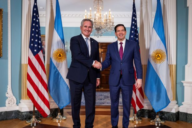 Quirno en Washington: Lucha contra el terrorismo de extrema izquierda