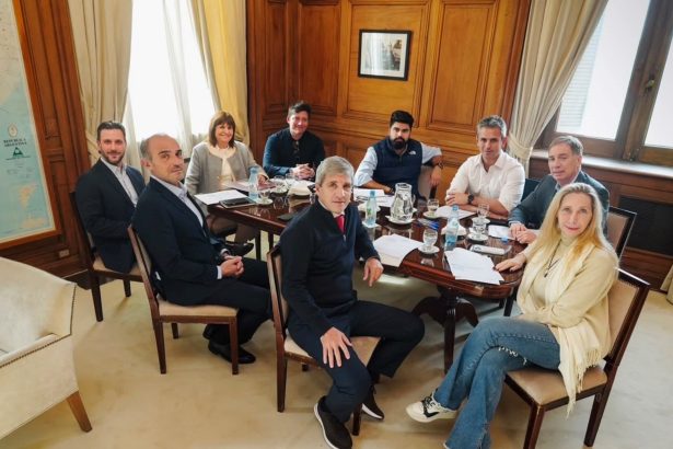 Reunión Política: Clima Amigable y Cambios Clave en el Banco Central